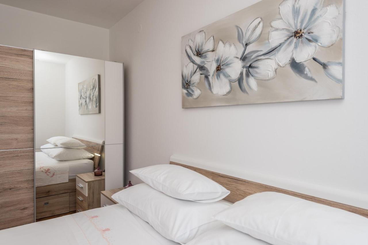 Stedi Apartment Lukoran エクステリア 写真