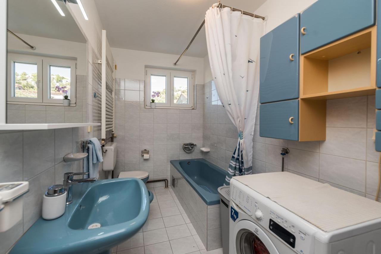 Stedi Apartment Lukoran エクステリア 写真
