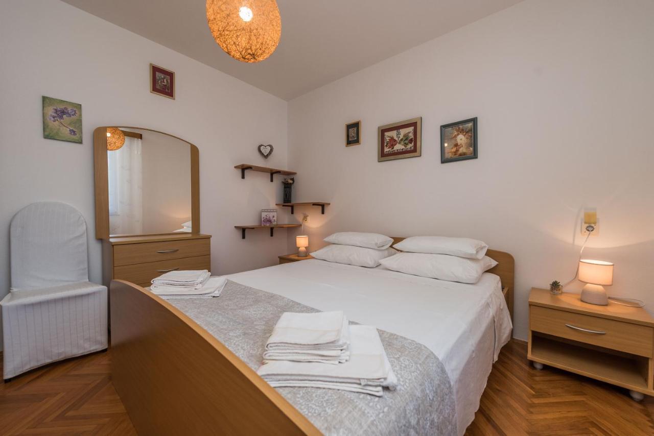 Stedi Apartment Lukoran エクステリア 写真